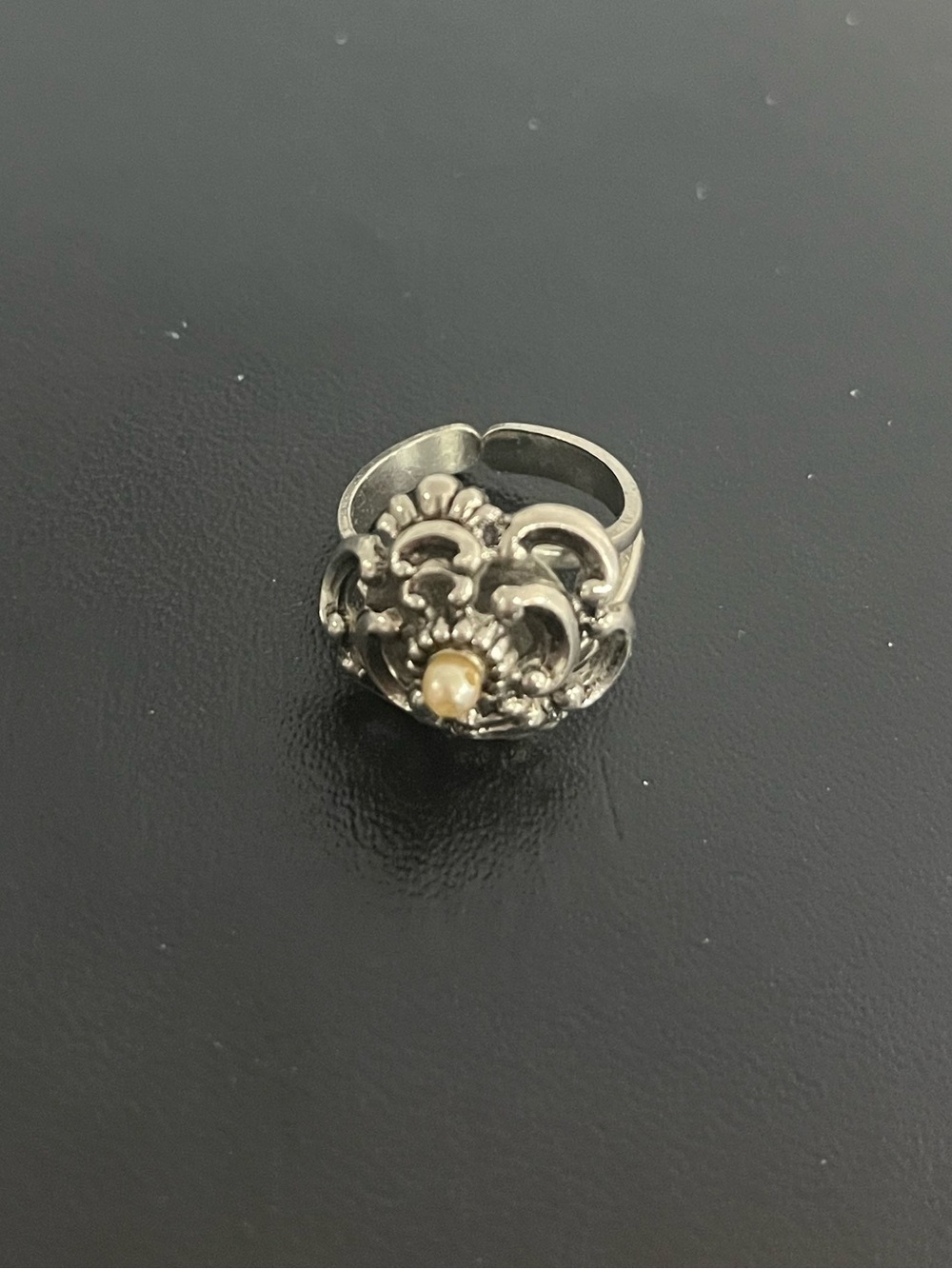 Ornate Silver Tone Costume Ring